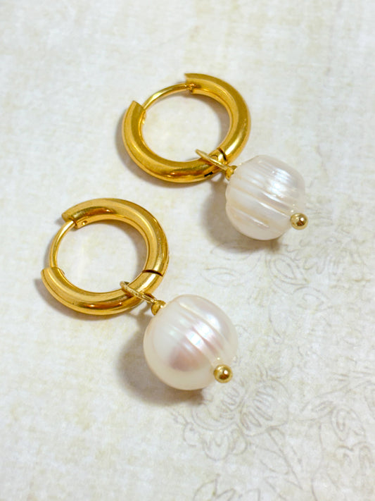 Bold freshwater pearl & stainless steel hoop earrings