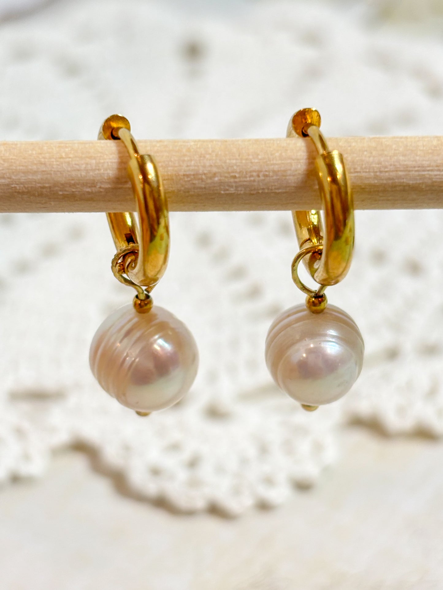 Bold freshwater pearl & stainless steel hoop earrings