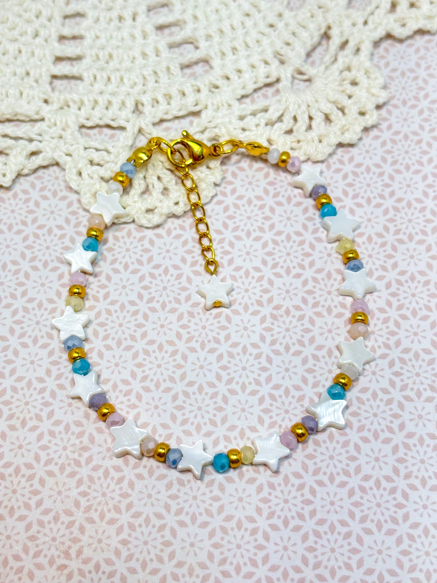 Shell Star and Faceted Bead Bracelet