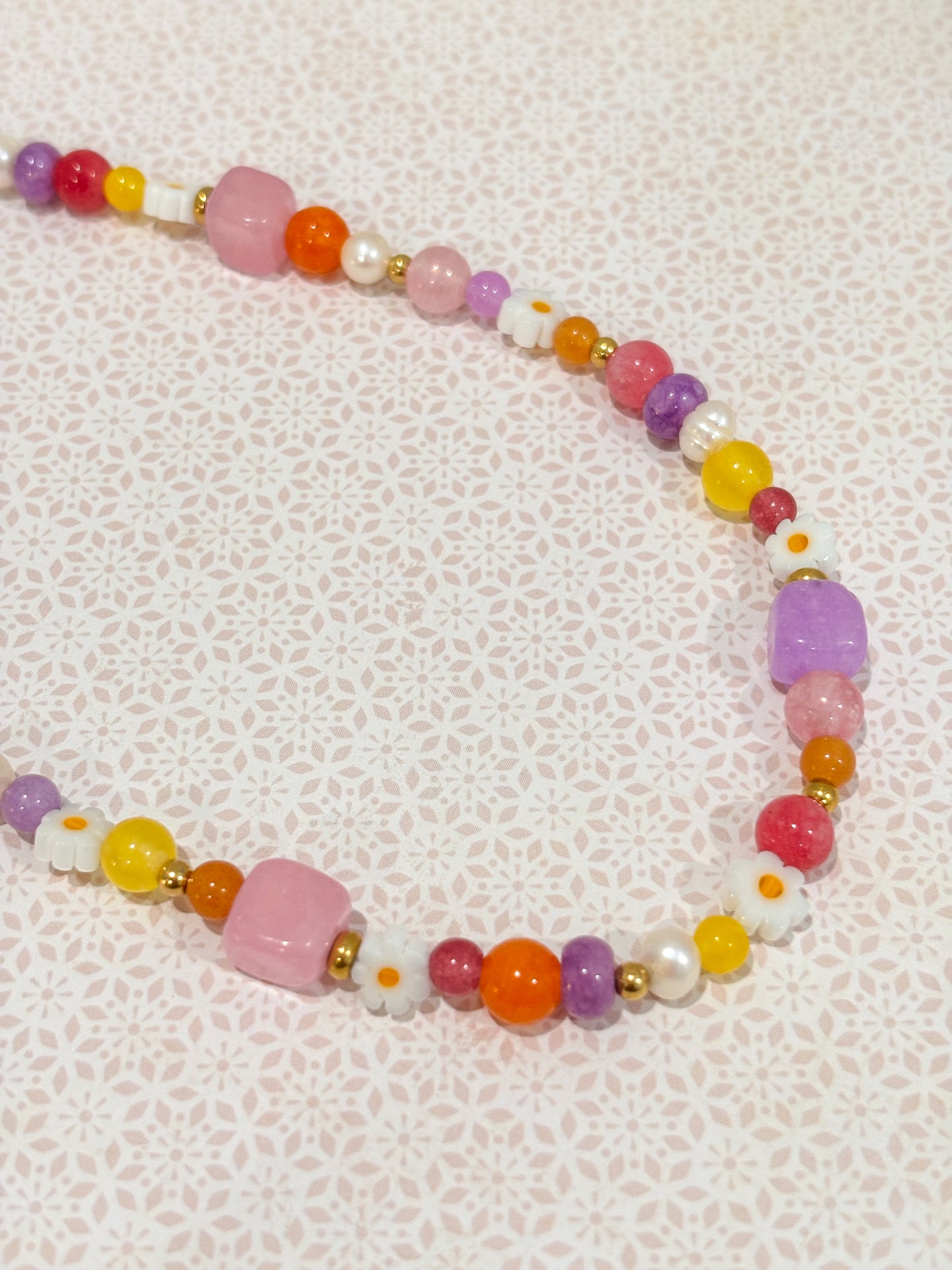 Girly Daisy - Gemstone and Pearl Necklace