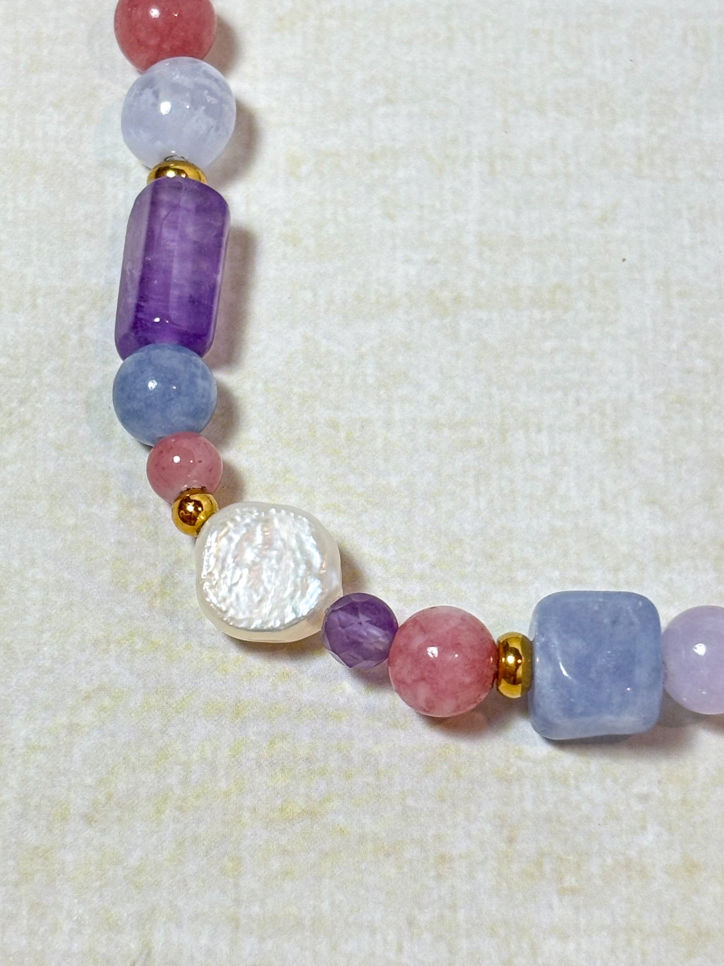 Violet - Stone and Pearl Necklace