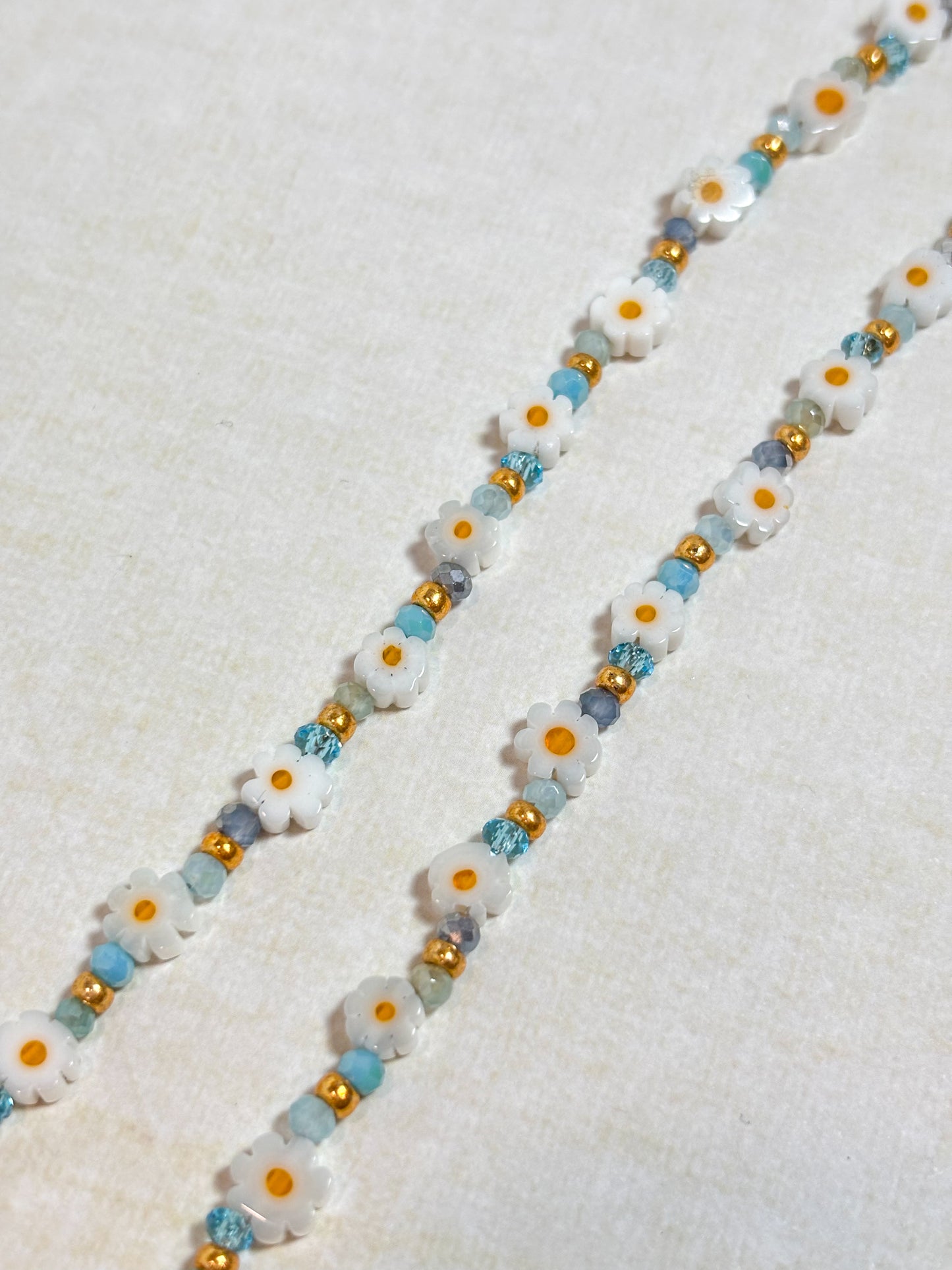 Daisy Chain Necklace - Glass and Stainless Steel