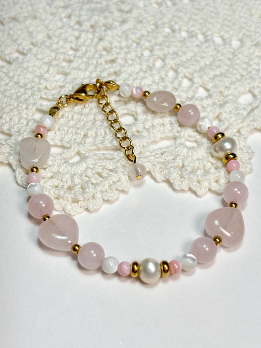 Sweetheart - Quartz and Pearl Bracelet