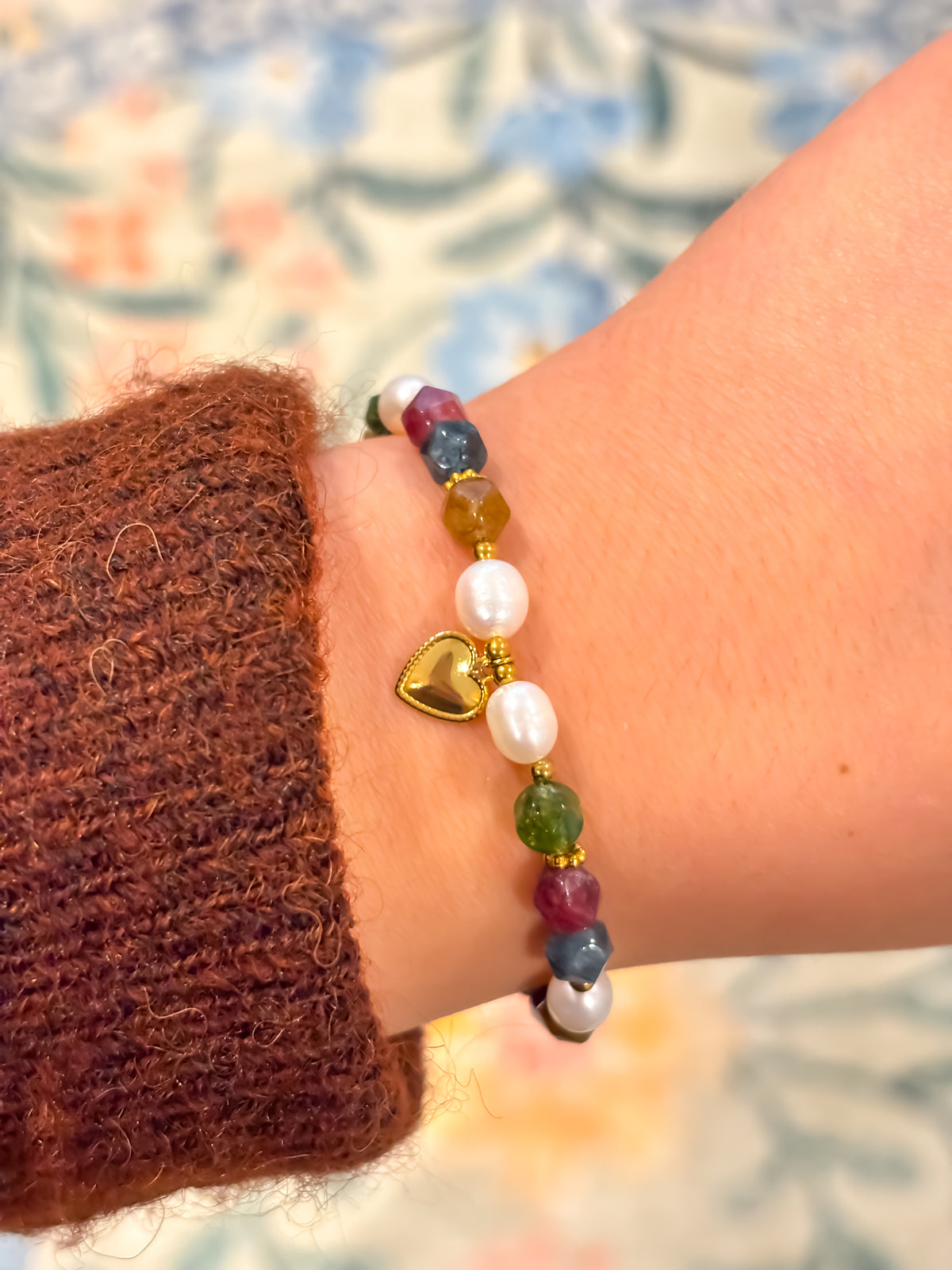 Jewel Tones Faceted Stone and Pearl Bracelet